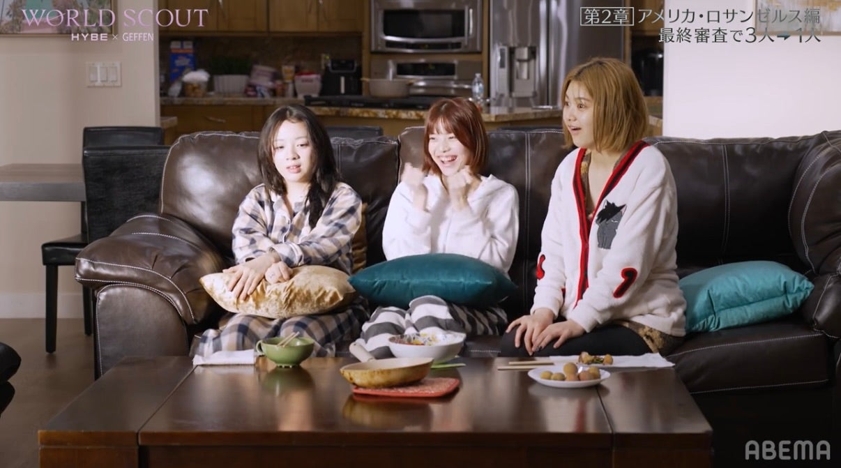 Ayana（桑原彩菜）、Sakura（飛咲来）、 Aoi（大谷碧空）（C）AbemaTV,Inc.