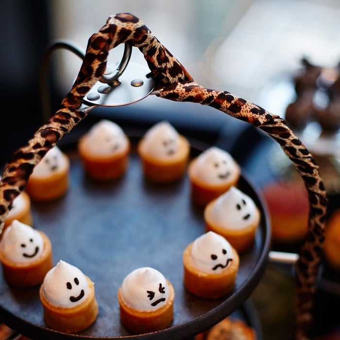 ライムタルト ゴーストメレンゲ／画像提供：コンラッド大阪