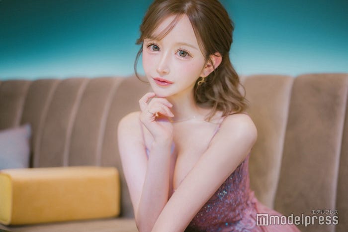 白咲はな「VENET FUKUOKA NAKASU」(C)モデルプレス