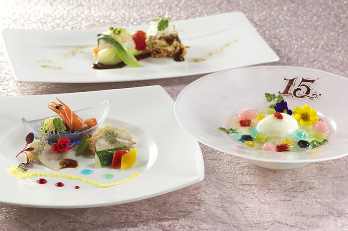 ランチコース ¥4120(シルクロードガーデン)/(C)Disney