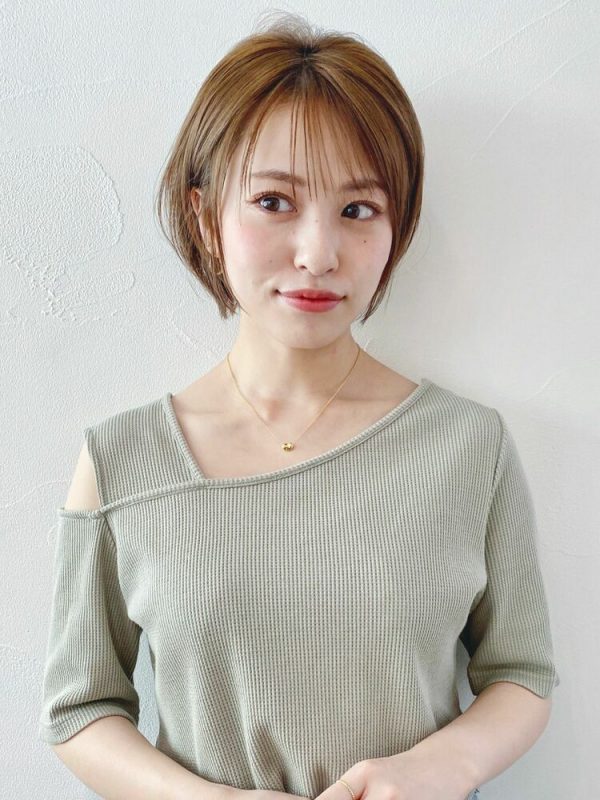 四角顔さんに似合うショートヘア集 21 小顔見えが叶う大人スタイル モデルプレス