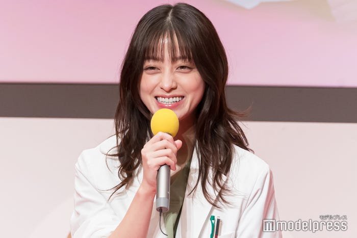 橋本環奈(C)モデルプレス