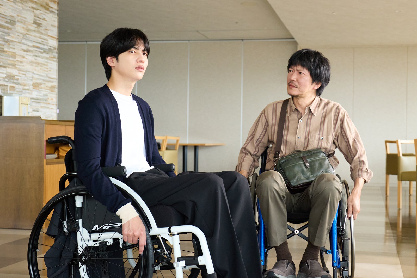 志尊淳、田辺誠一「10回切って倒れない木はない」最終話（C）日本テレビ