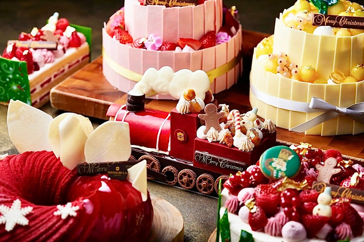 「シャングリ・ラ 東京」には他にも魅力的なクリスマスケーキがたくさん
