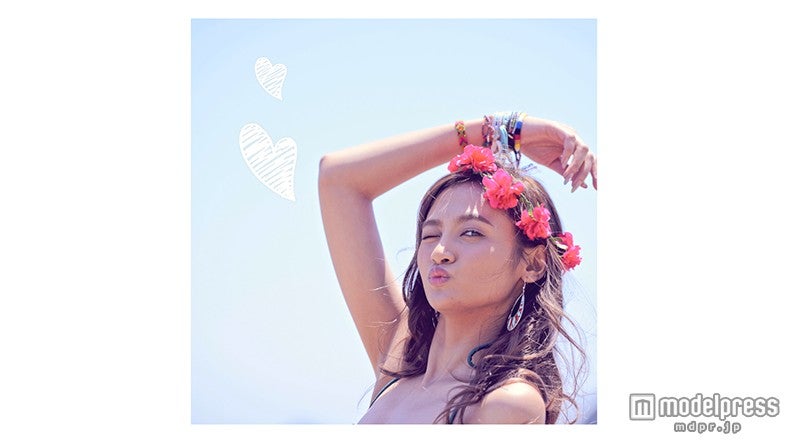 香川沙耶／JUJU「PLAYBACK」MVより