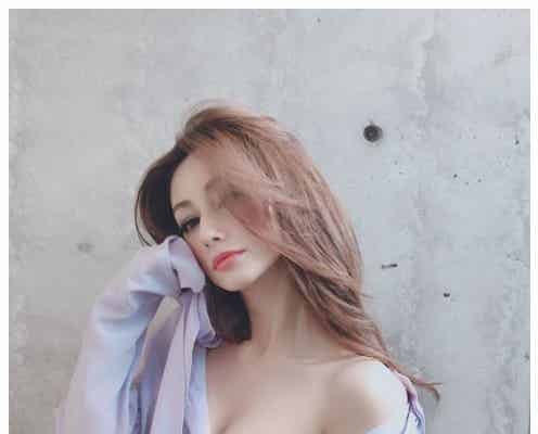 ダレノガレ明美、ふっくら谷間あらわなSEXYショットに「綺麗」「エロい」と絶賛の声