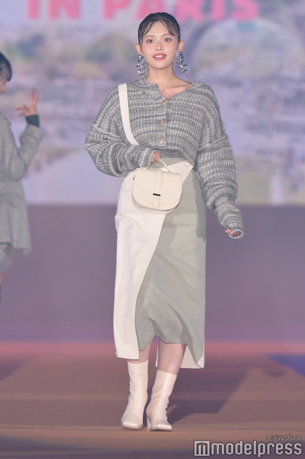 （C）モデルプレス