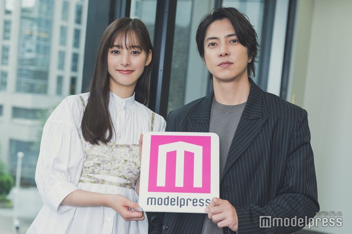 新木優子、山下智久(C)モデルプレス