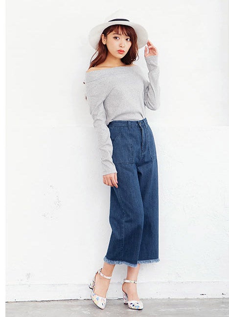 裾カットオフフリンジ☆ハイウエストワイドデニムパンツ「神戸レタス」2290円（税込）／画像提供：神戸レタス