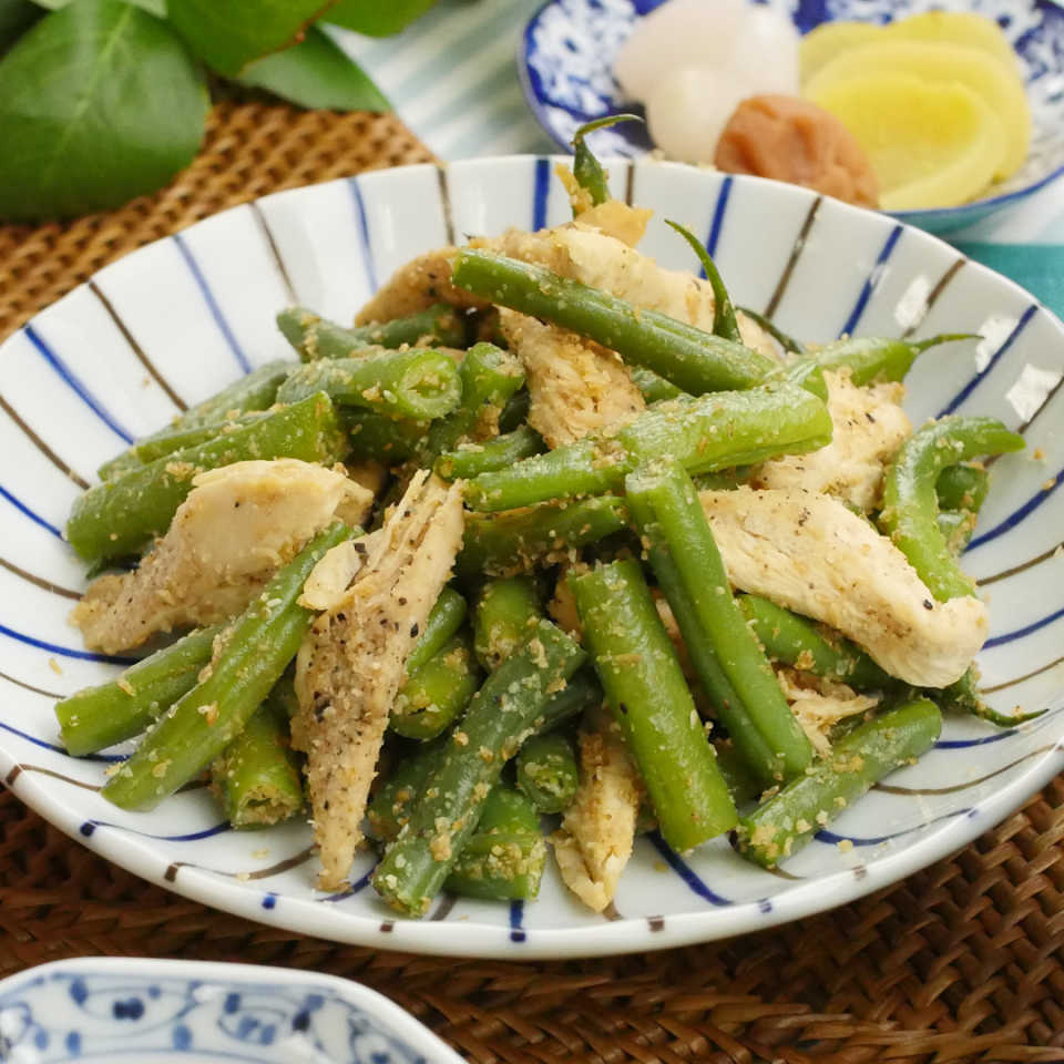 定番おかずがレンジで10分!ささみといんげんの胡麻和え