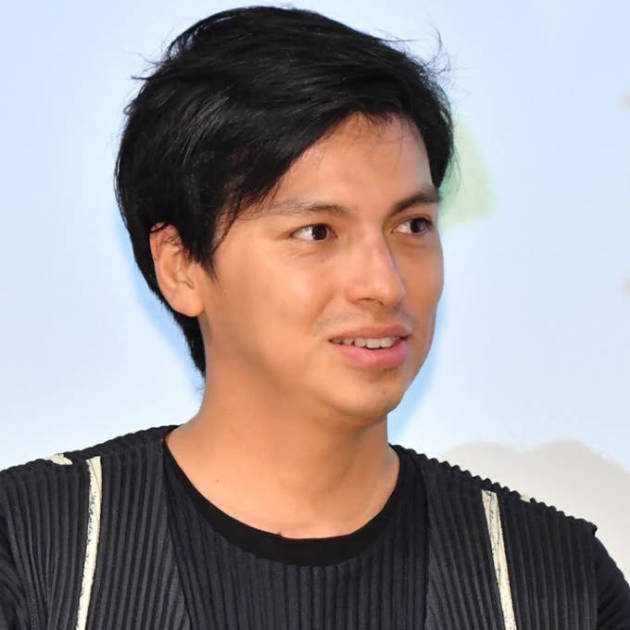 可愛すぎてごめんなさい アレク 長女の ツン顔 Shotに反響 色白でお目めクリクリ モデルプレス