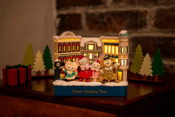 フィギュア8,400円(C)Disney