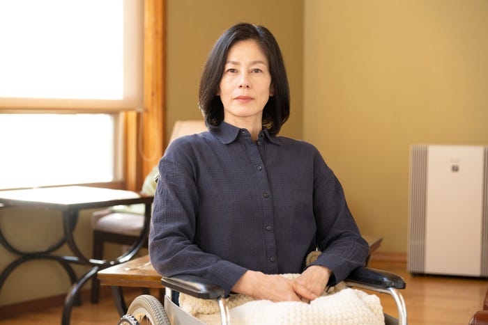 相築あきこ「キャスター」(C)TBS