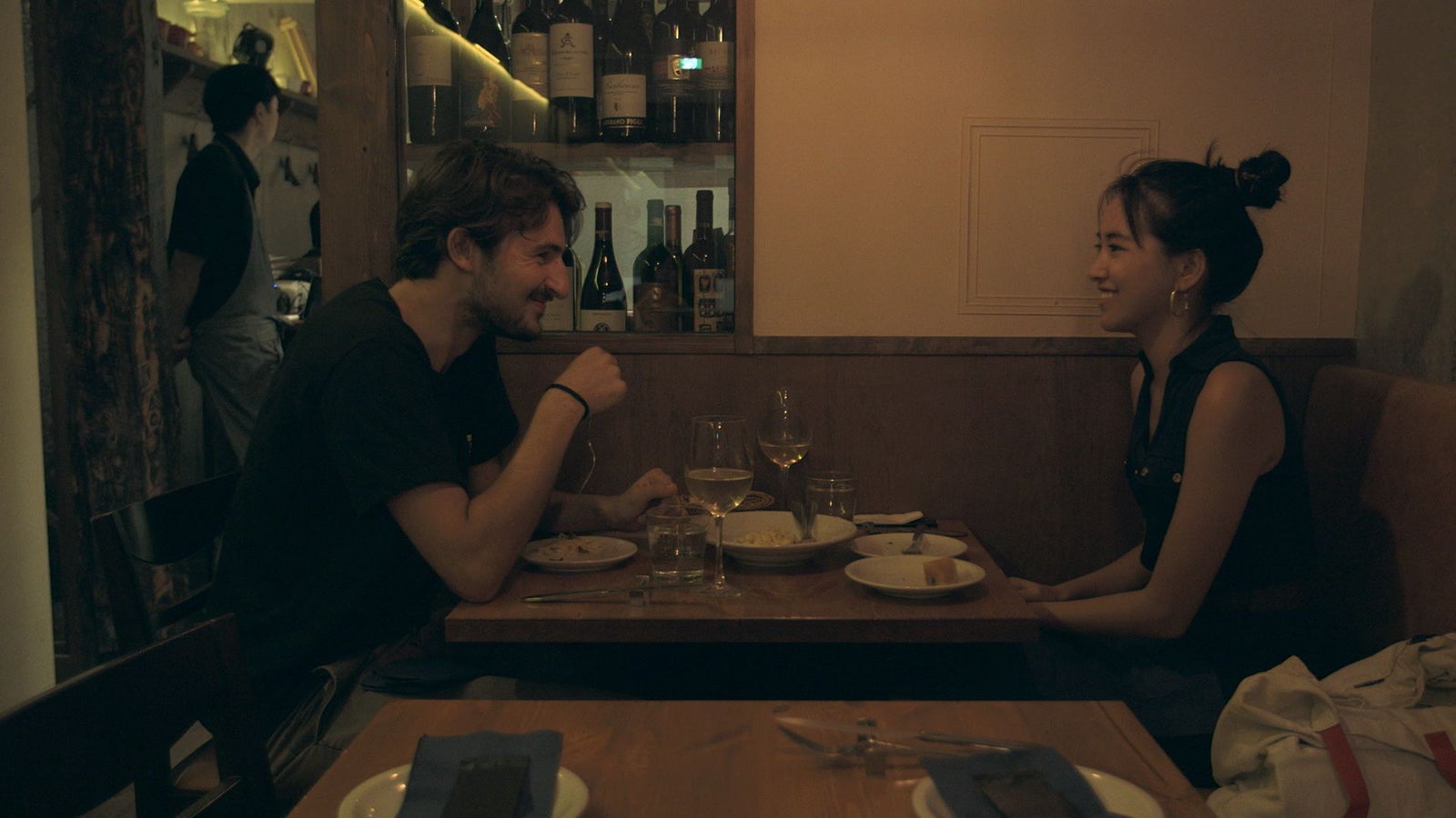 ジュゼッペ、春花「TERRACE HOUSE TOKYO 2019-2020」19th WEEK （C）フジテレビ／イースト・エンタテインメント