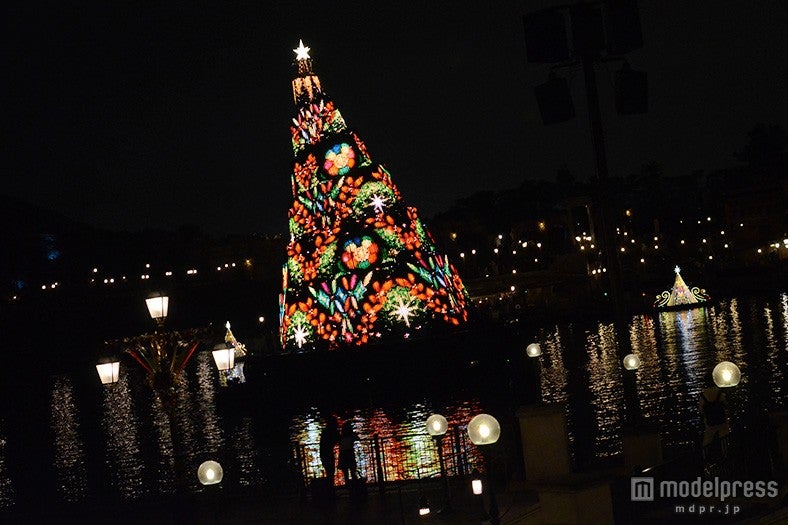 「カラー・オブ・クリスマス－アフターグロウ」