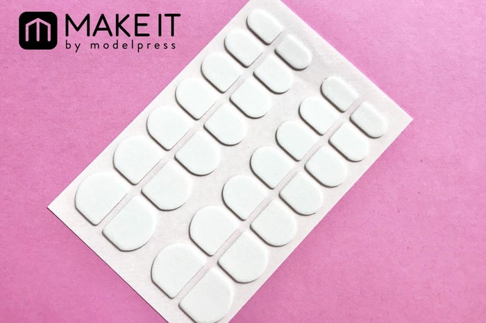 ネイルチップの付け方 まるで自爪 ネイルチップをナチュラルにつける方法とは モデルプレス