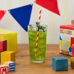 【レックス】ダイナソーサイズメロンソーダ税込1,089円(C)Disney/Pixar