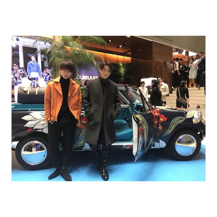 佐藤友祐、小見山直人 (画像提供:avex)
