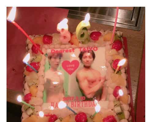 辻希美、杉浦太陽バースデー“ビフォーアフター”ケーキで祝福「見た瞬間笑ってました」