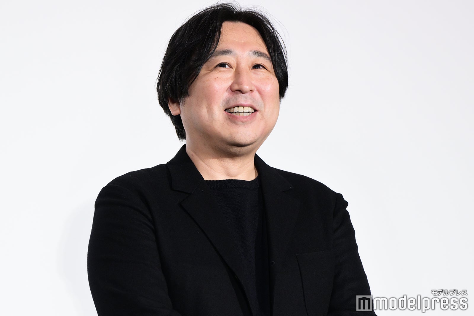 小林啓一監督（C）モデルプレス