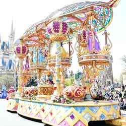 オーロラ、シンデレラ、白雪姫、ラプンツェル／パレード「ドリーミング・アップ！」（C）モデルプレス（C）Disney