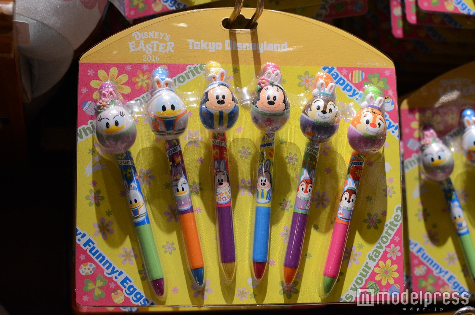 ボールペンセット￥2,400（C）モデルプレス