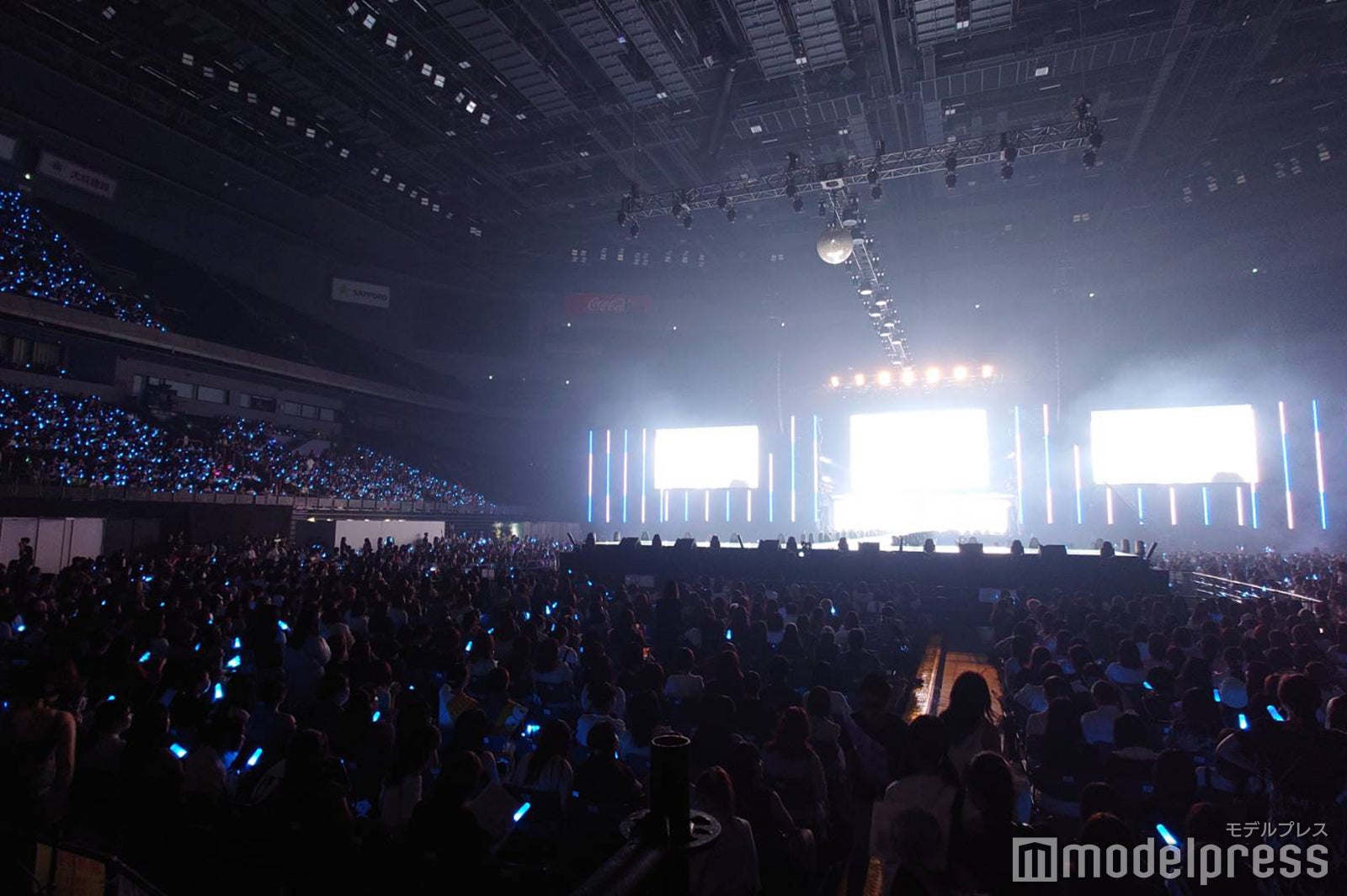 “マイナビブルー”に染まった会場（C）モデルプレス