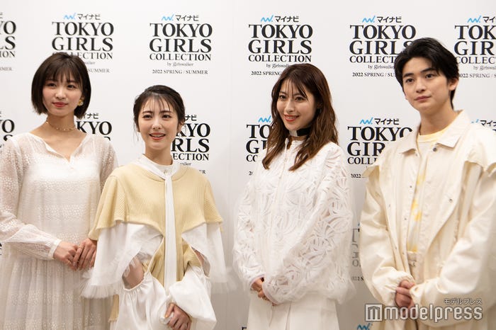 岡崎紗絵、浜辺美波、瀧本美織、高橋文哉 (C)モデルプレス