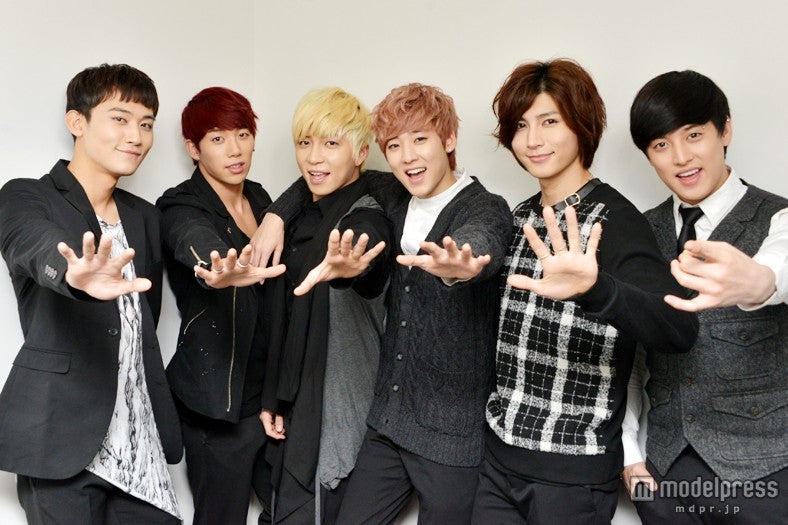 U-KISSの“男子恋バナ” 6人6色の恋愛観を語る モデルプレスインタビュー