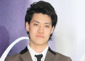 粗品に「ルール守らないカス」と告発された芸人→緊急謝罪動画 90度体折り曲げ、土下座級のお詫び ネット「ワロタ」「じわじわくる」 吉本の対応に爆笑