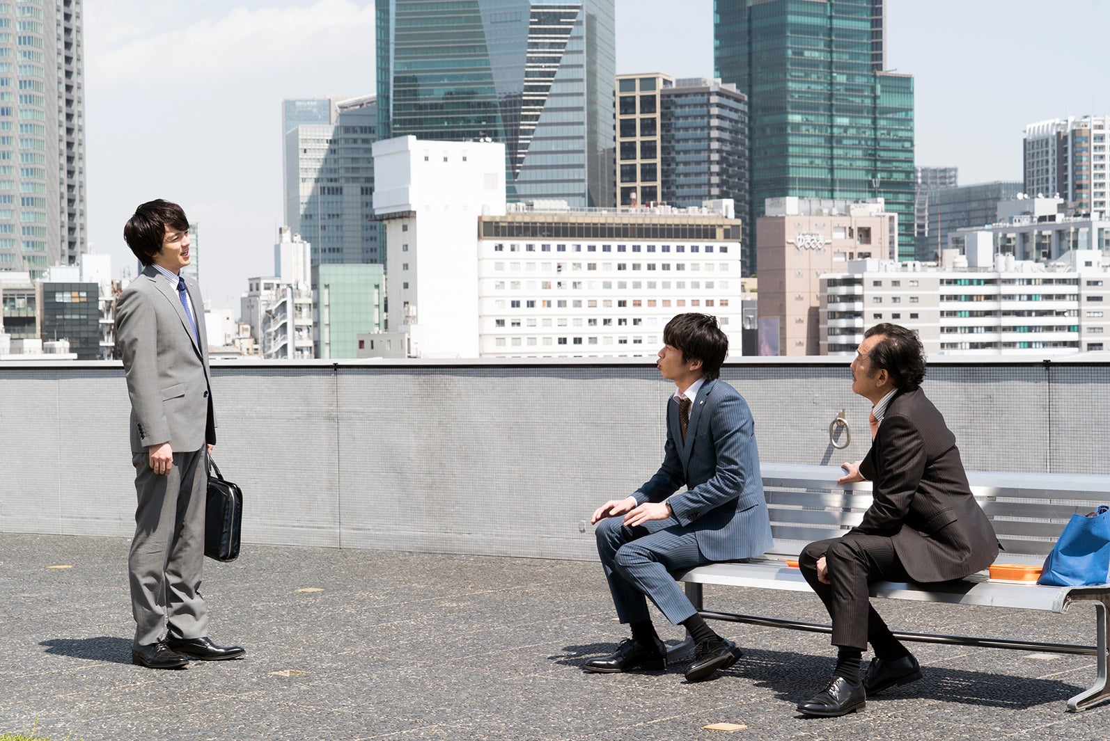 林遣都、田中圭、吉田鋼太郎／「おっさんずラブ」第2話より（C）テレビ朝日