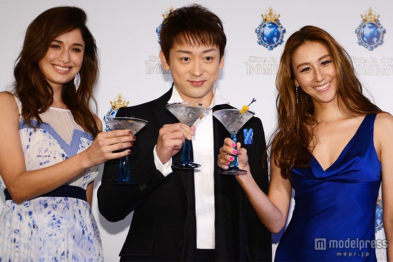 （左から）Kelly、山本耕史、道端カレン