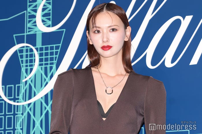 鈴木えみ(C)モデルプレス