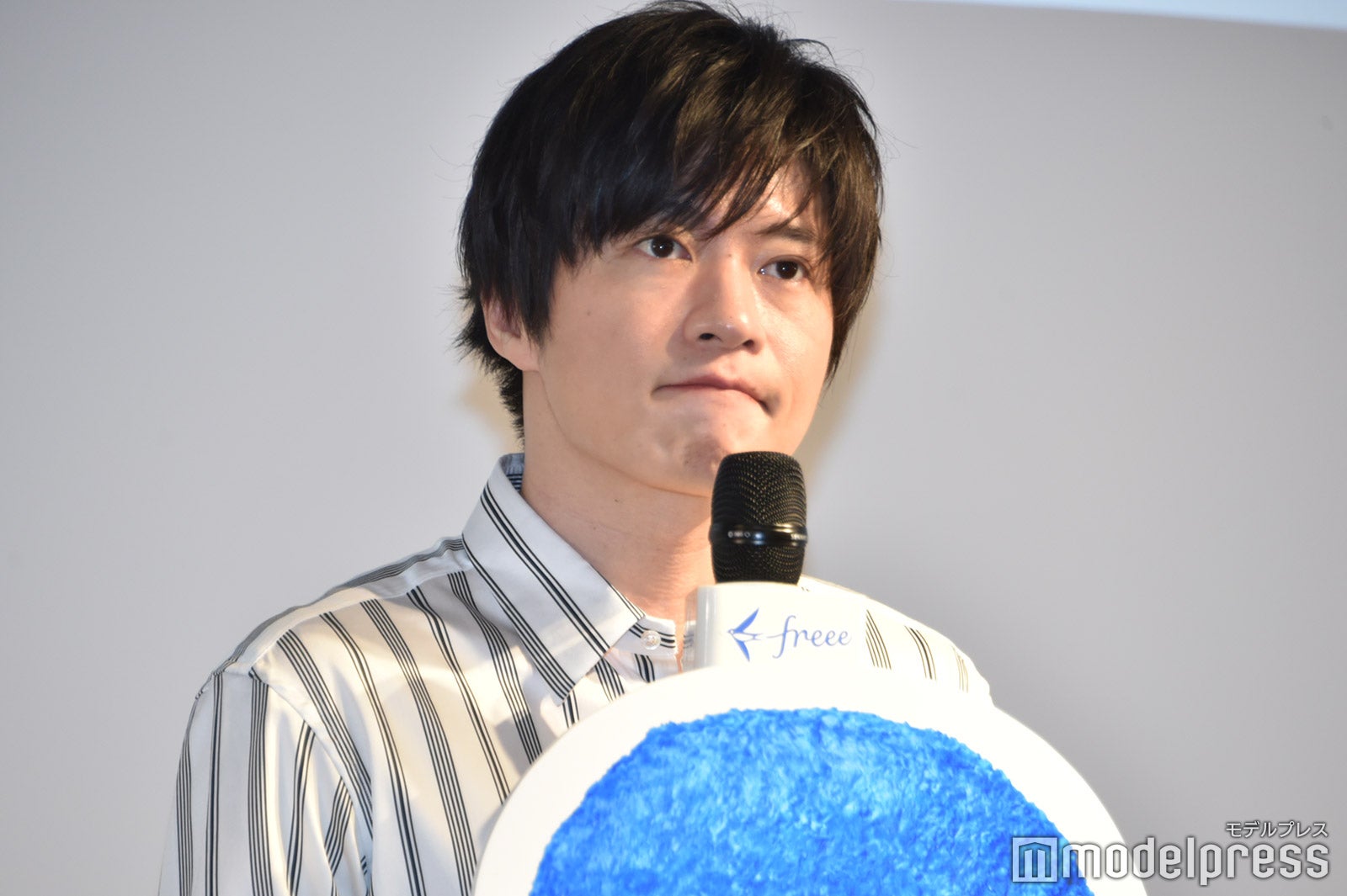 ○×質問を待機する田中圭（C）モデルプレス