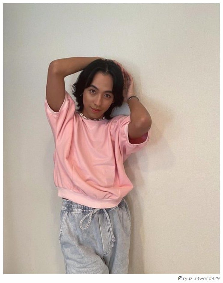 りゅうちぇる、こんがり日焼けした姿に反響「びっくりした」「ワイルド」