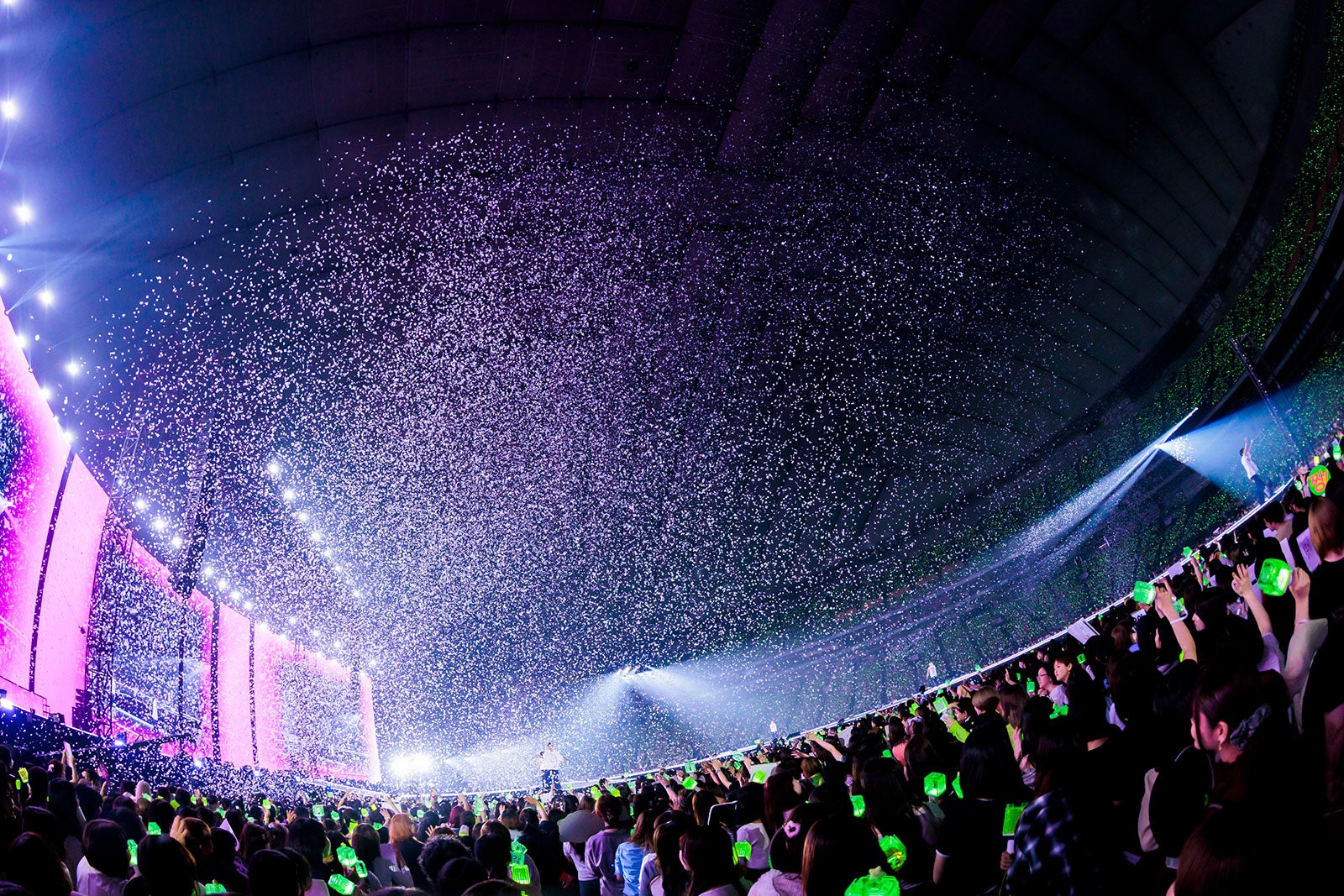 NCT 127東京ドーム公演に地響きレベルの叫び 6人だからこそ