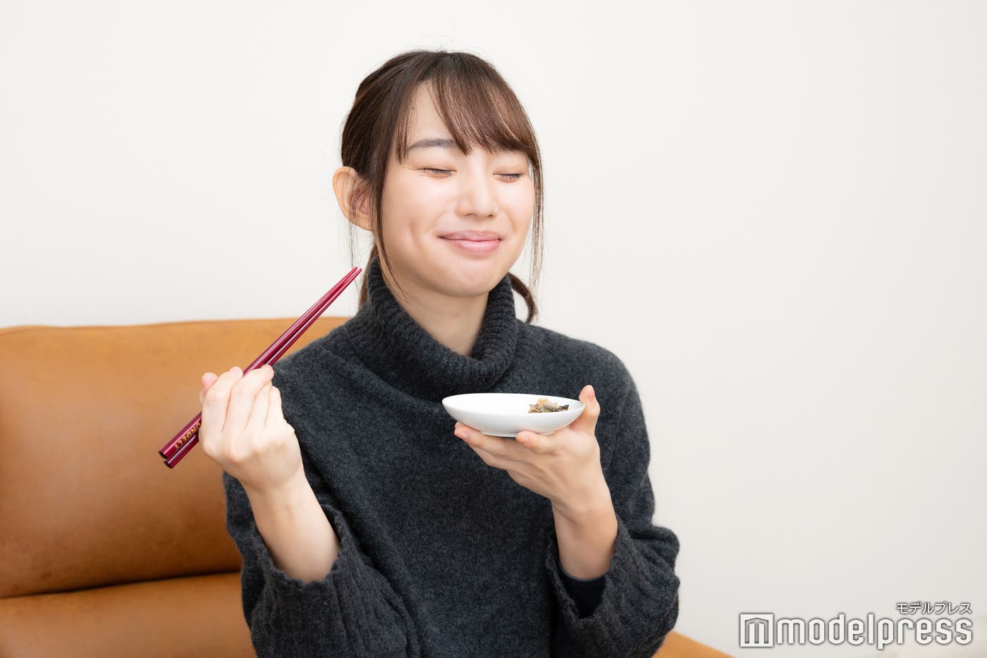 (C)モデルプレス