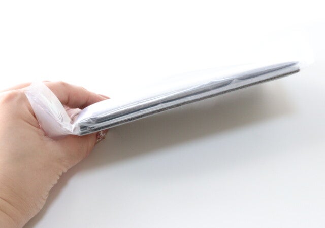 SNSで話題の薄～い名品！ストック問題が一気に解決する100均お掃除グッズ