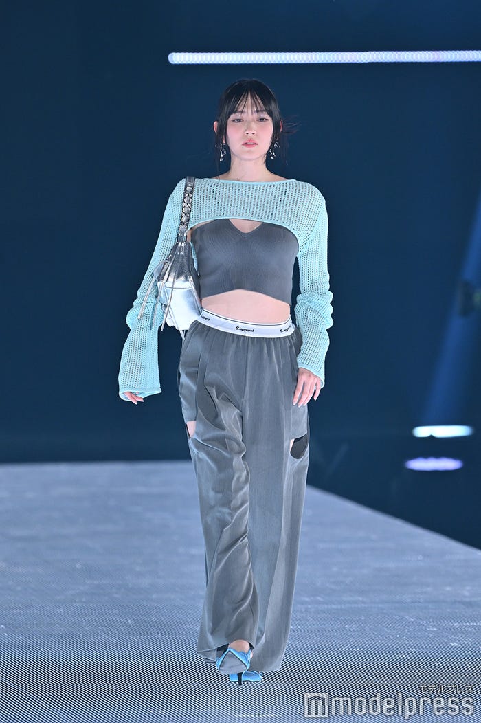 鈴木愛理(C)モデルプレス