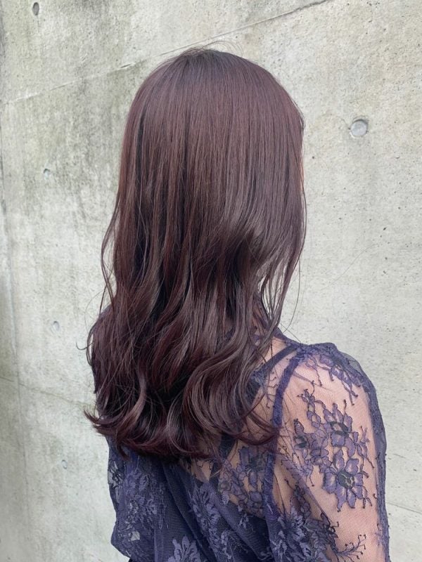 ブリーチなしのピンクブラウンヘアカラー10選 派手すぎない人気の髪色 モデルプレス