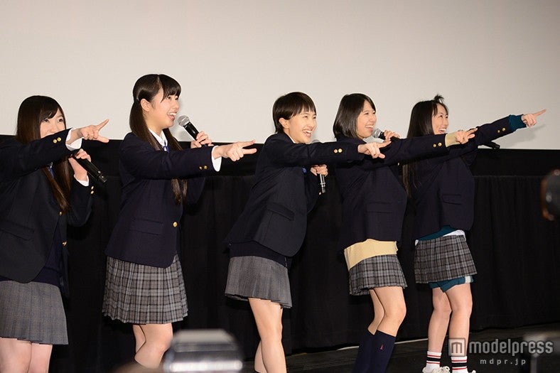 ももいろクローバーZ主演映画「幕が上がる」完成披露舞台挨拶