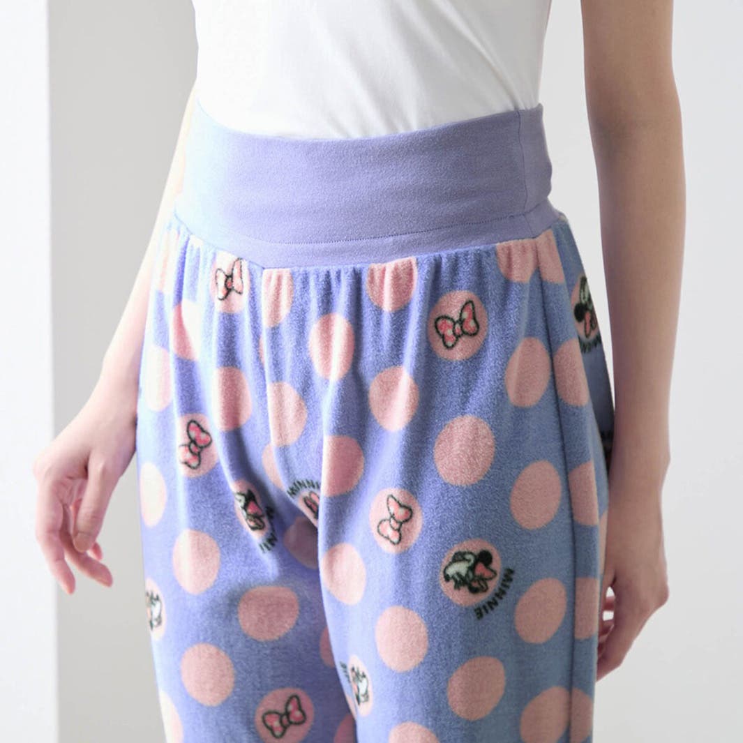 レディース肌側綿フリースチュニックパジャマ(選べるキャラクター)/ミニーマウス(ドット)/¥4,990(税込)(C)Disney