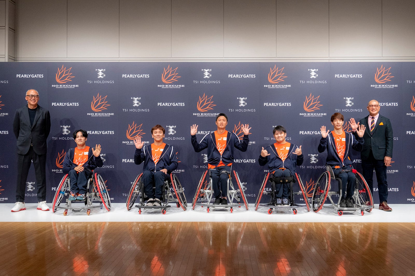 （左から）仙座学氏、仙座北斗選手、森紀之選手、森谷幸生選手、大嶋義昭選手、高橋智哉選手、下地毅氏 （提供写真）