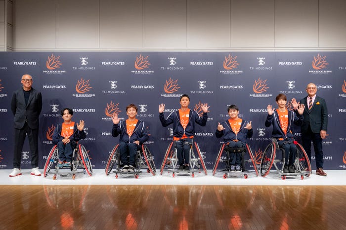 (左から)仙座学氏、仙座北斗選手、森紀之選手、森谷幸生選手、大嶋義昭選手、高橋智哉選手、下地毅氏 (提供写真)