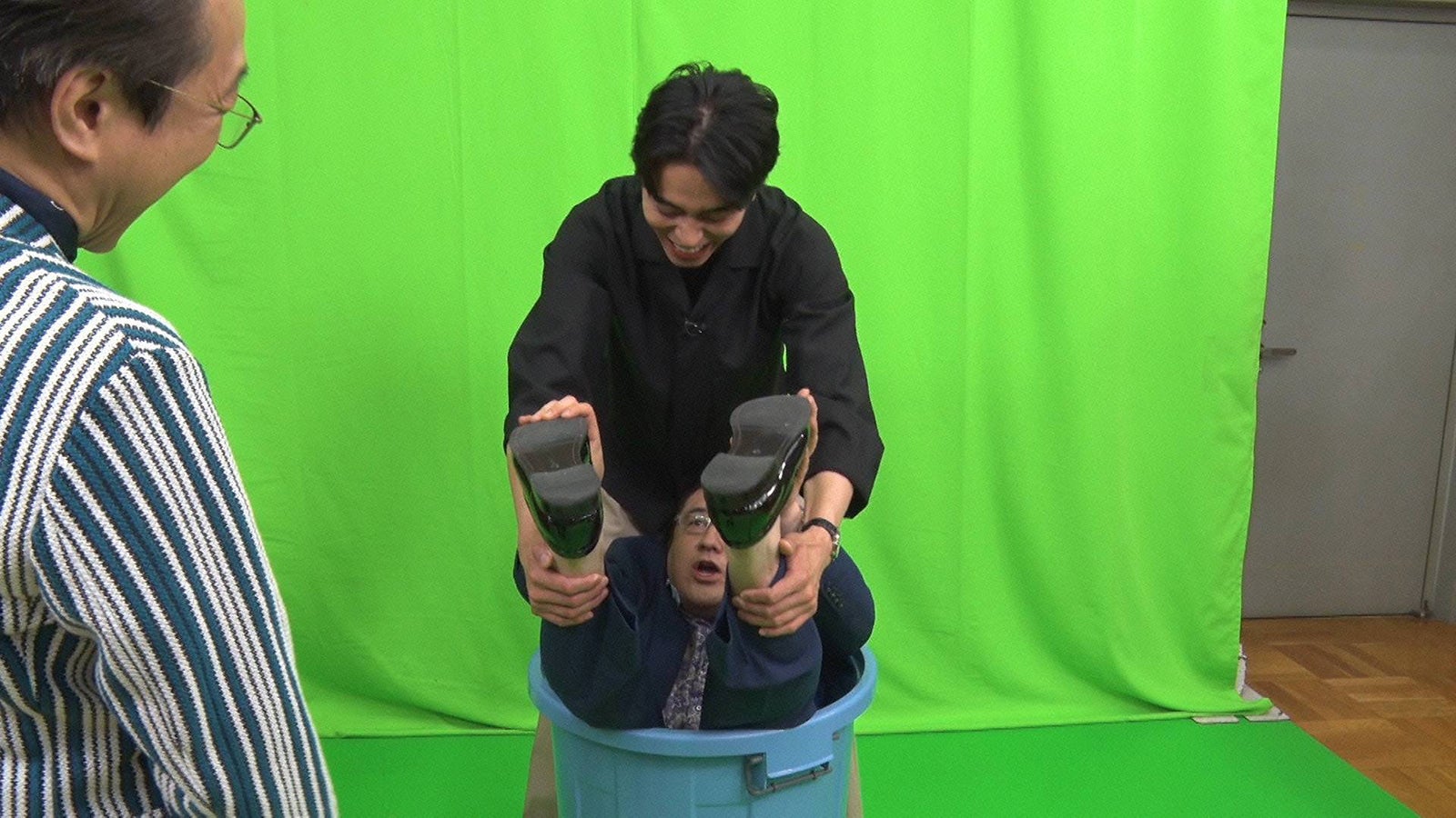 東出昌大＆小手伸也（C）フジテレビ