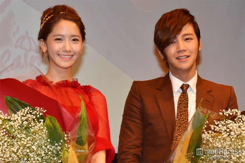 チャン・グンソク（右）、少女時代ユナ（左）