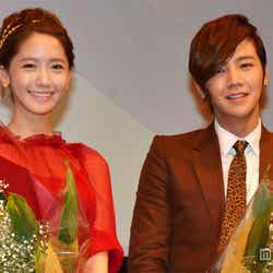 チャン・グンソク(右)、少女時代ユナ(左)