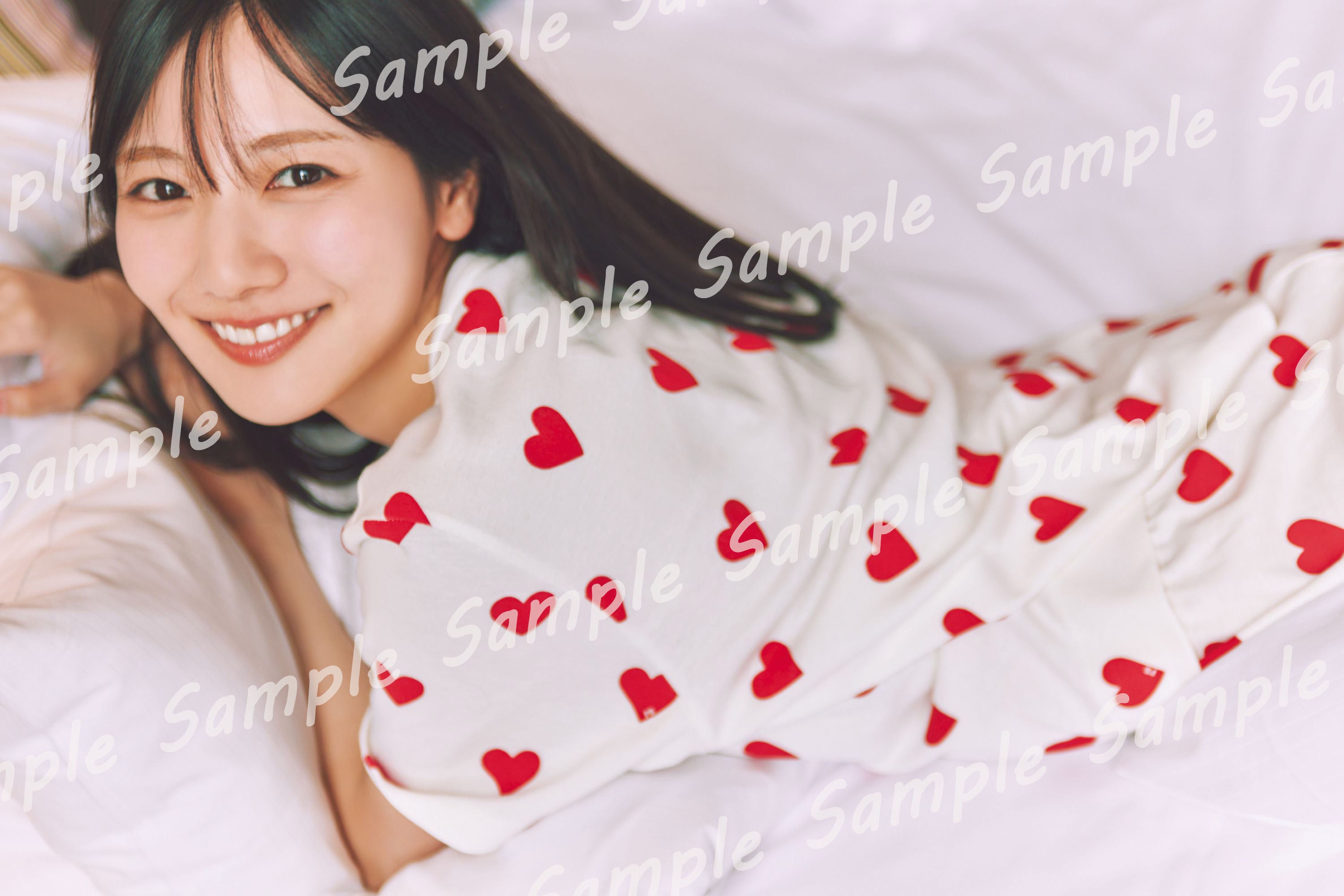 河田陽菜2nd写真集「テイクオフ」紀伊國屋書店ポストカード 撮影／SAKAI DE JUN