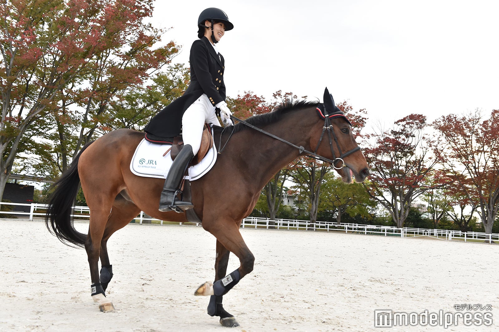 菅井友香（C）モデルプレス