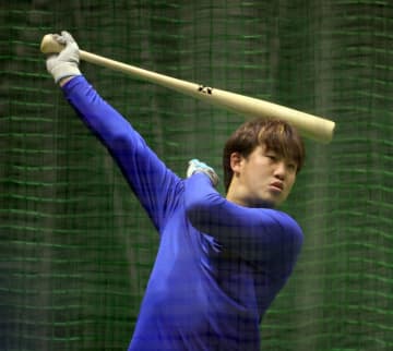 未更改の広島・小園 マツダ訪れ球団との交渉「分からない」 今季年俸9000万円